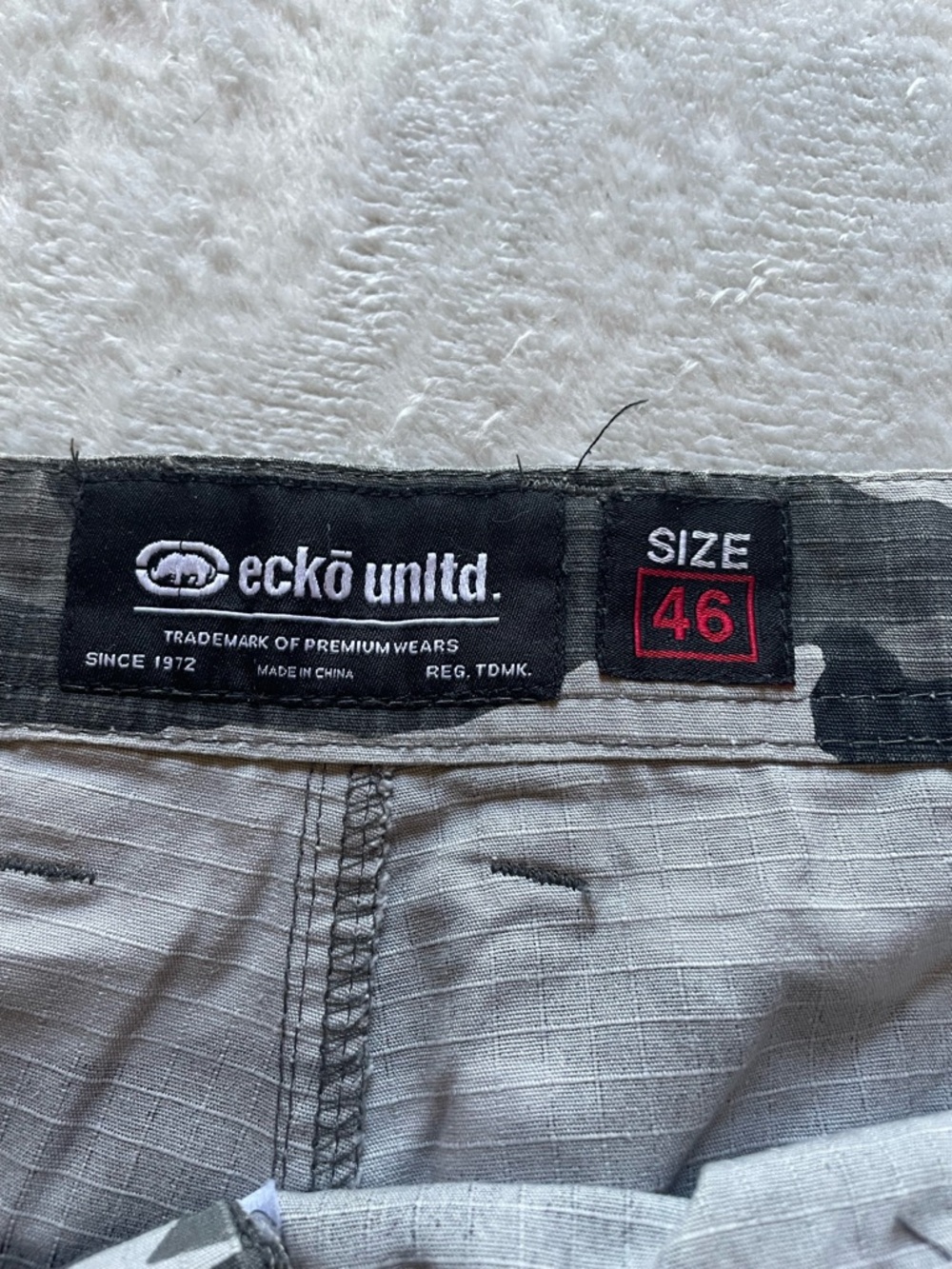 Ecko Unltd Beveler Cargo Shorts Mens 46 Gray Camo Ripstop - Picture 3 of 4